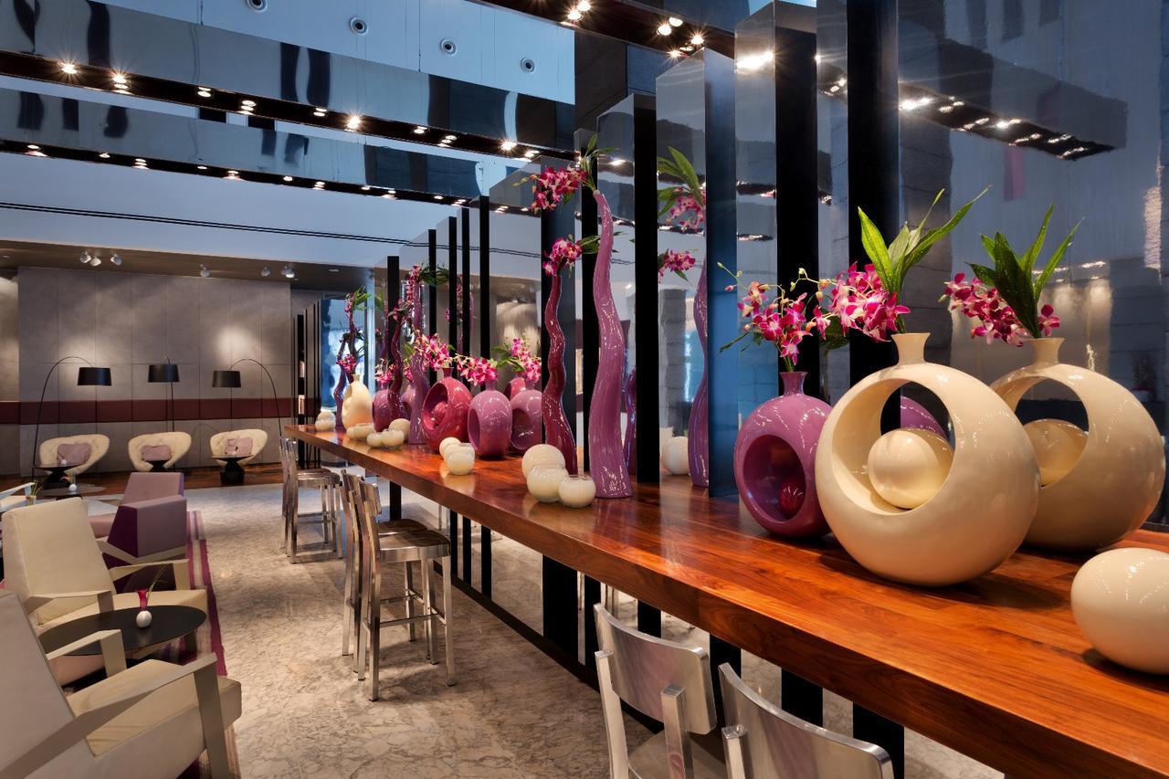 Royal Beach Hotel Tel Aviv By Isrotel Exclusive Exterior photo The interior of the lounge